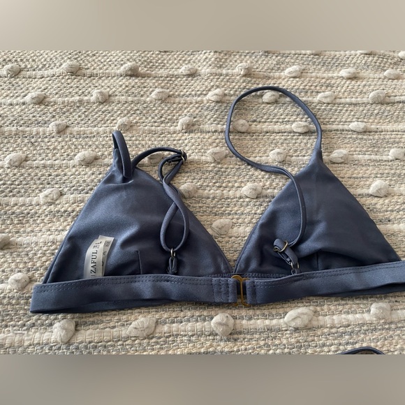 Blue Triangle Bikini Set Zaful size small - Picture 3 of 3